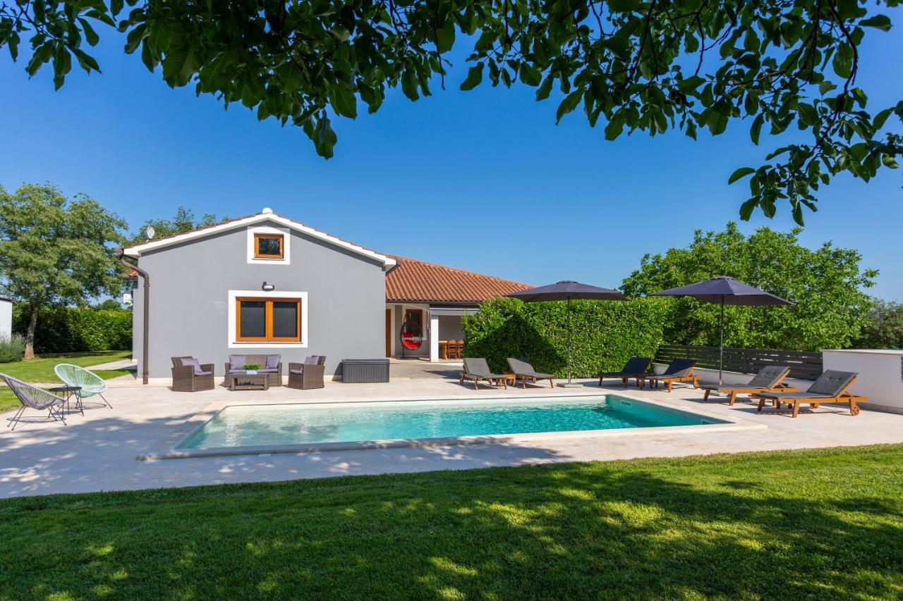 Villa Anavi Bicici Zewnętrze zdjęcie