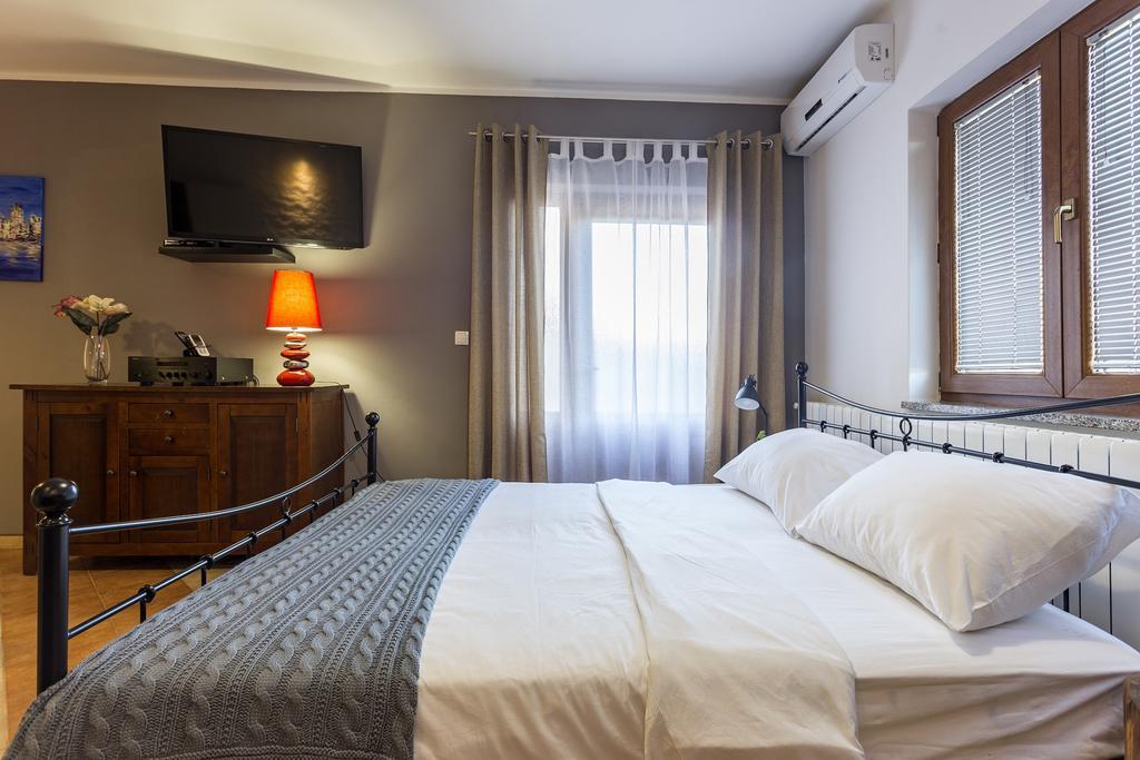Villa Anavi Bicici Zewnętrze zdjęcie